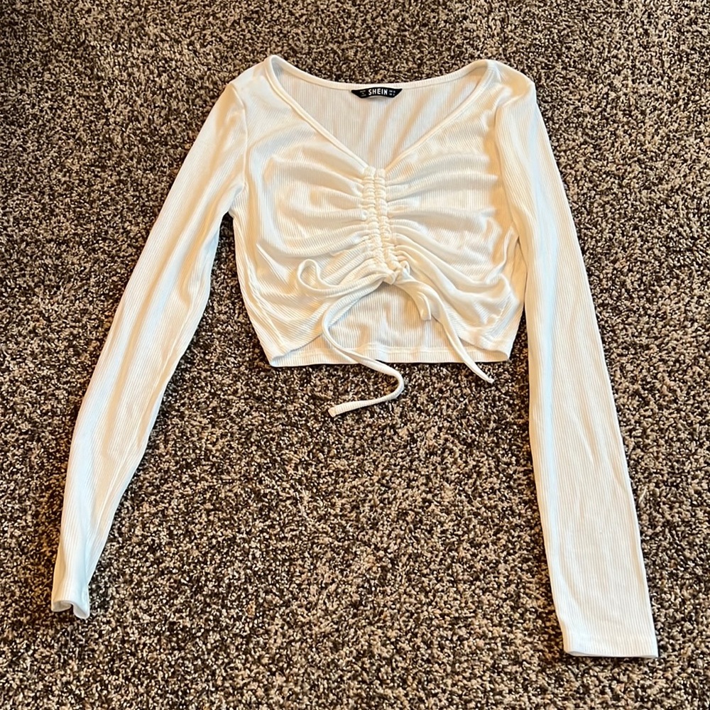 Long sleeve scrunched tie top